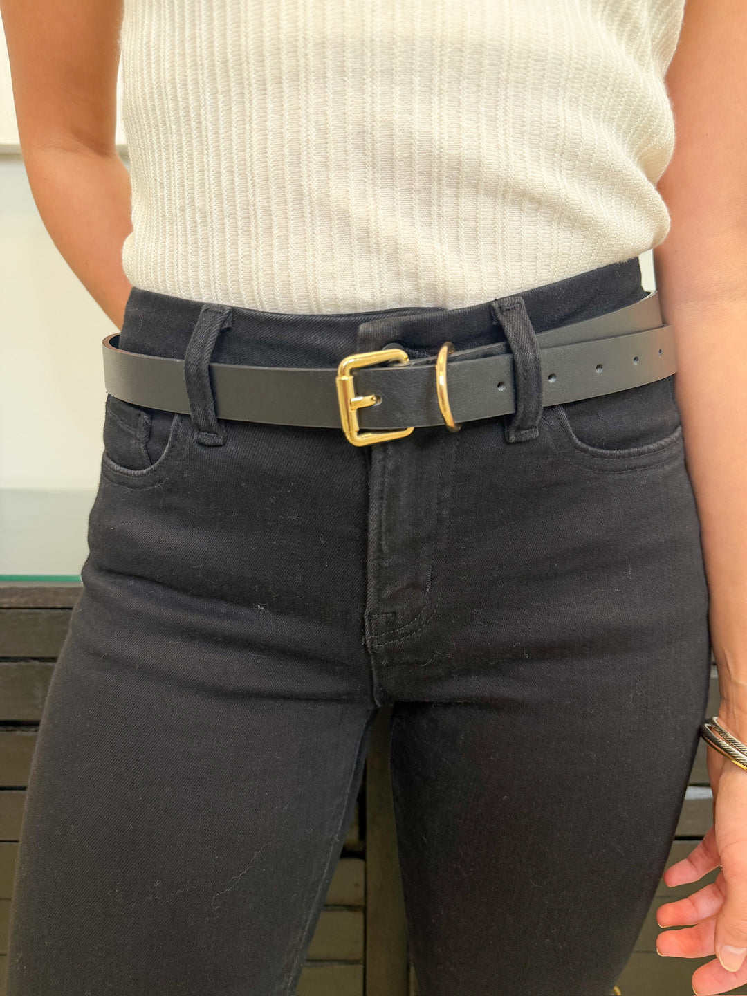 THE FAVORITE BLACK STRAIGHT LEG JEAN