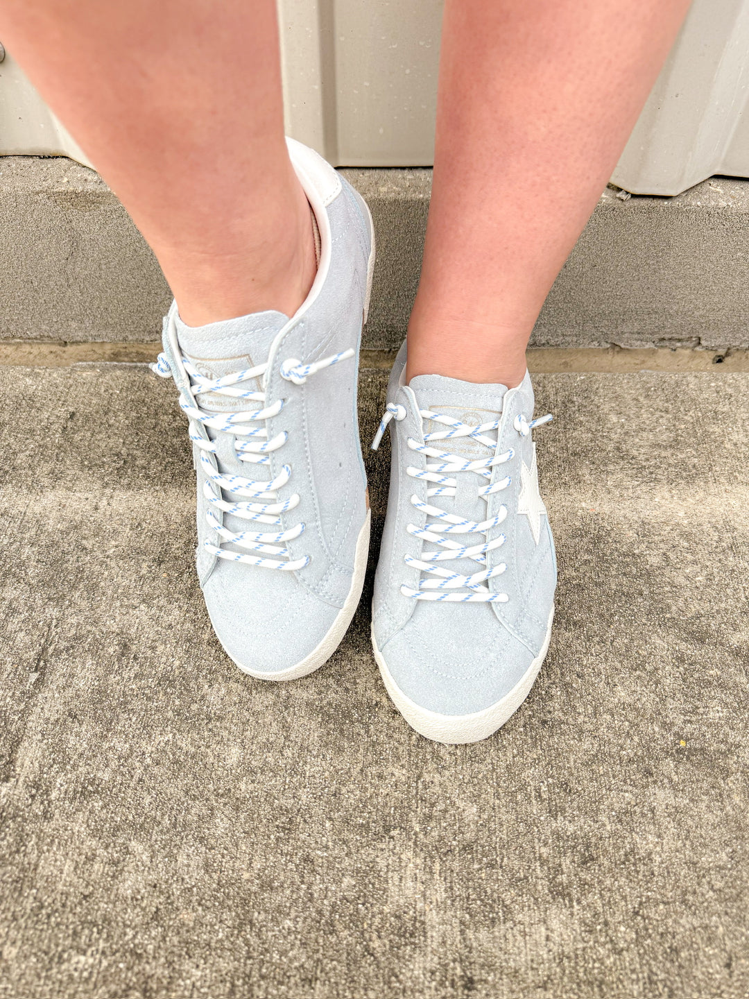 LEGEND SNEAKER - DUSTY BLUE