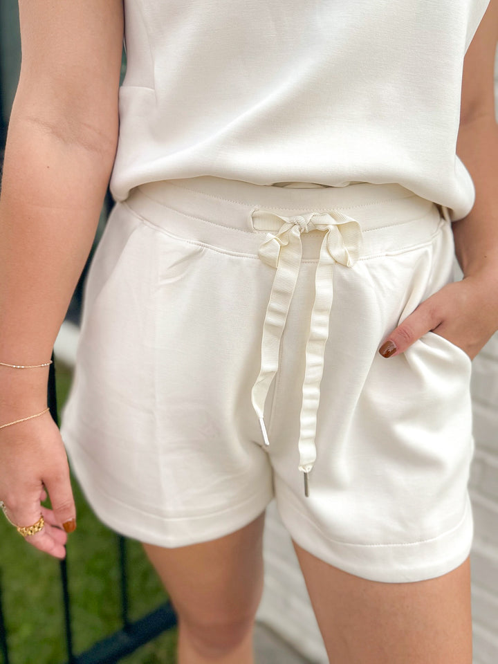 SCUBA SLEEK SET SHORTS