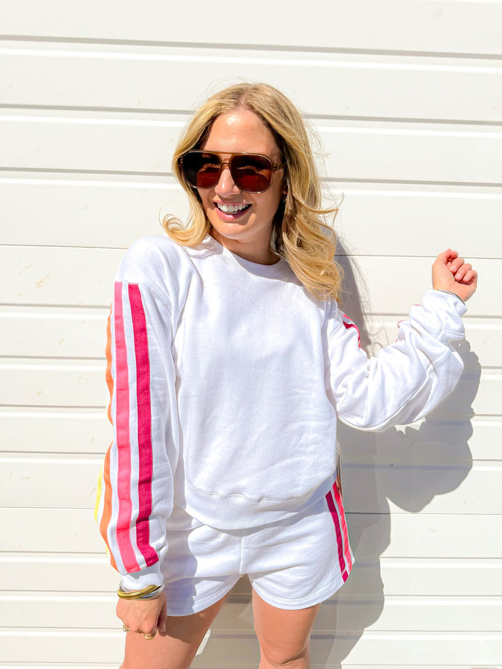 THE EASY LIVING SET TOP