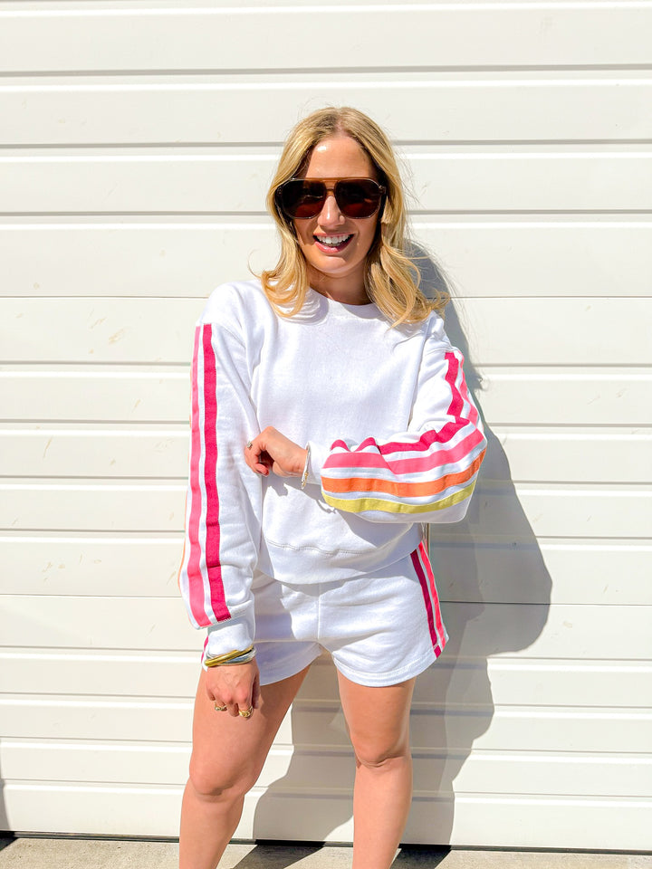 THE EASY LIVING SET TOP