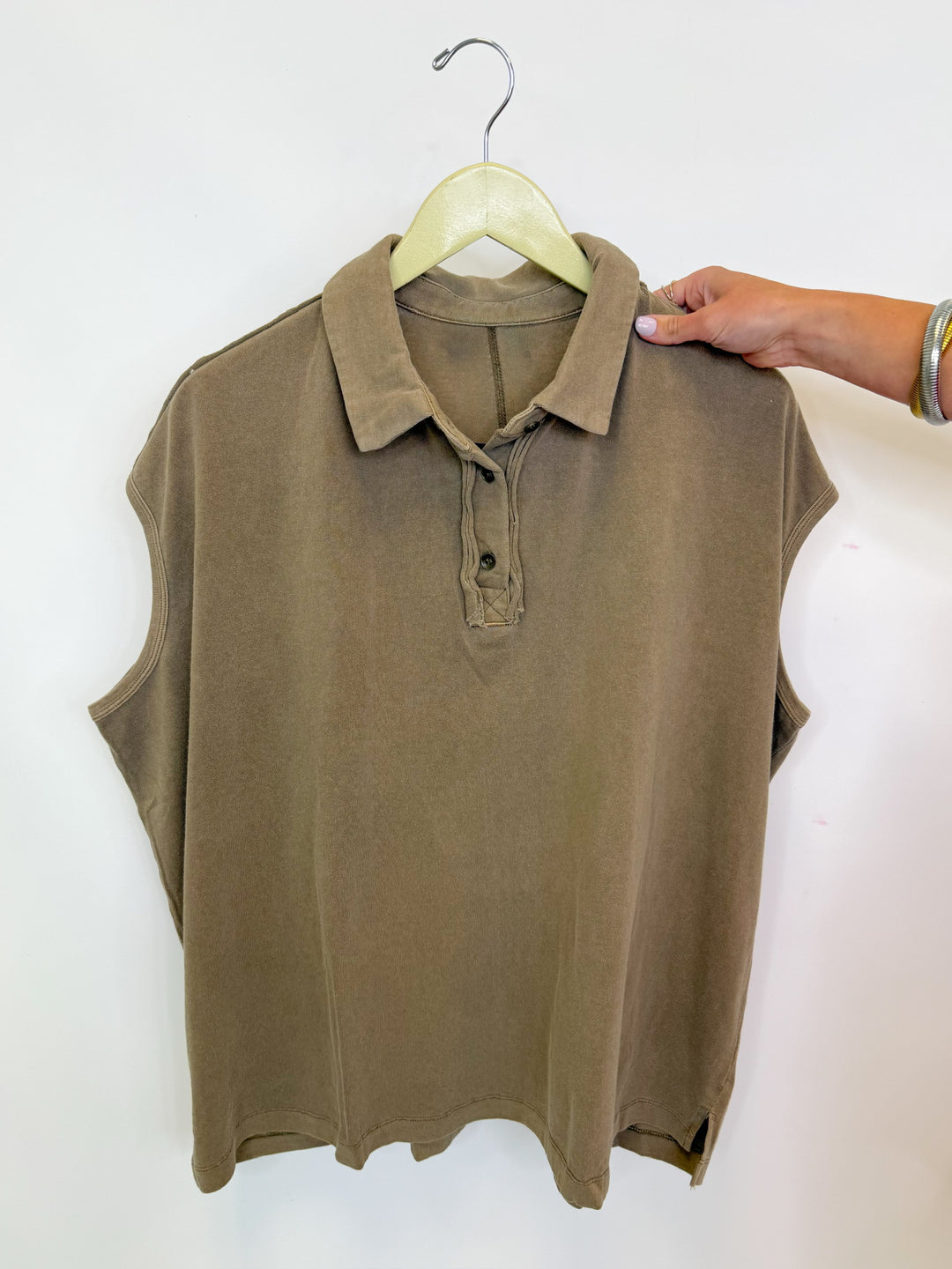 HALLIE COLLARED TOP