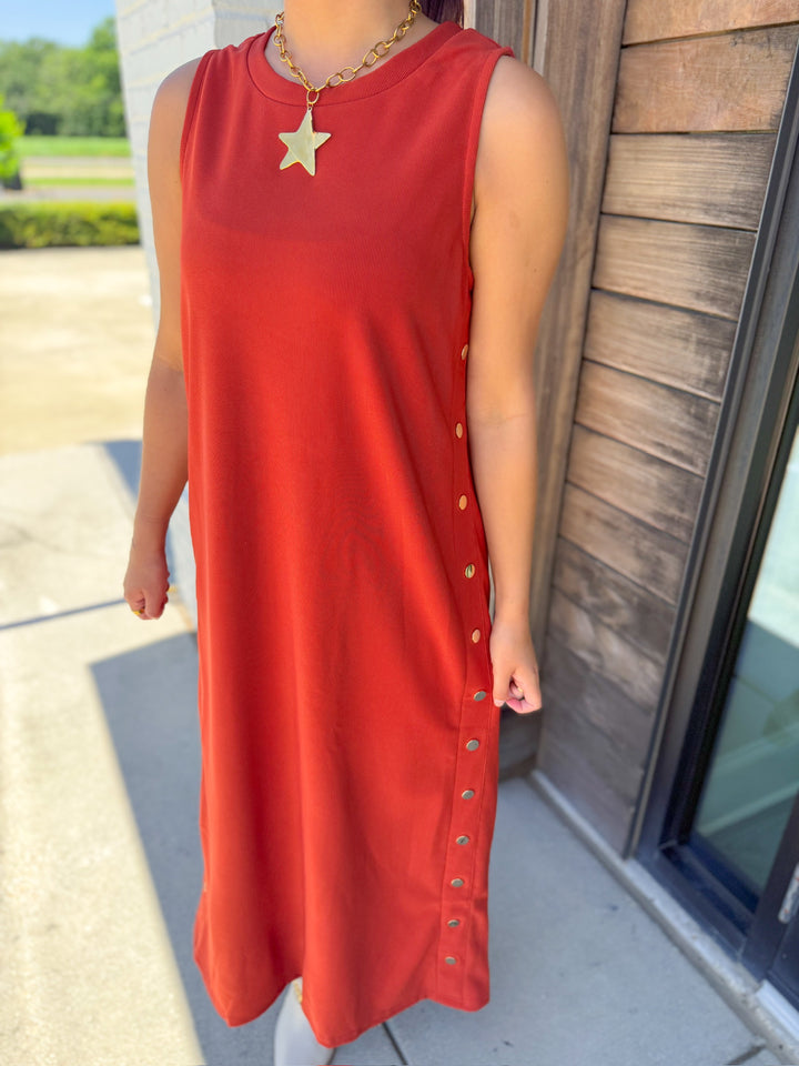 GLOW UP MIDI DRESS - RUST