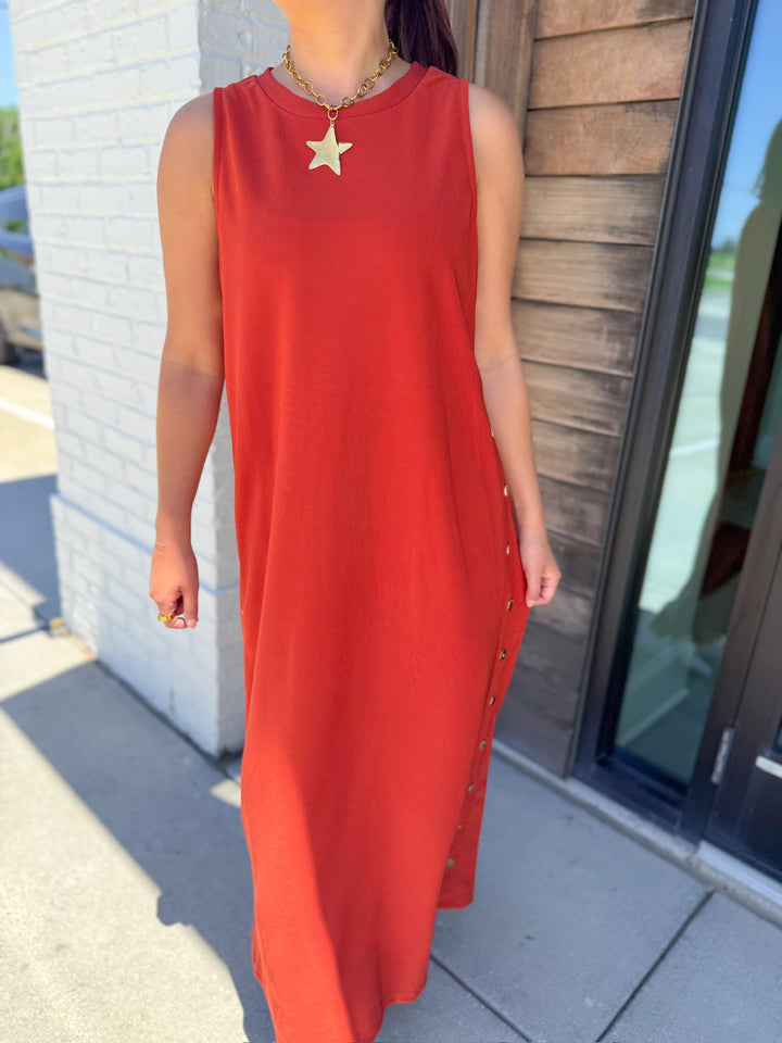GLOW UP MIDI DRESS - RUST