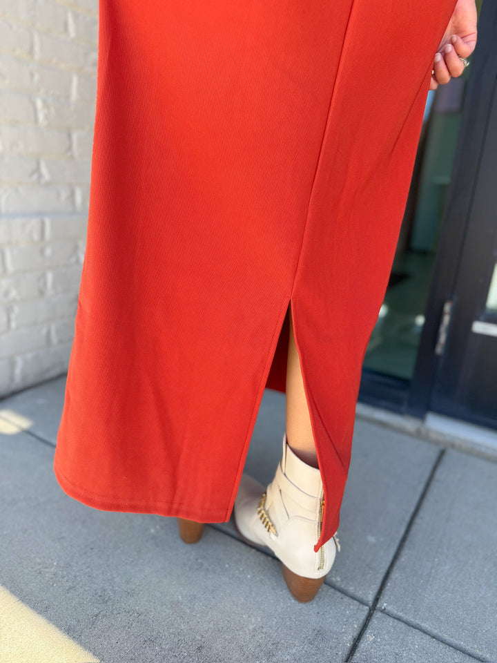 GLOW UP MIDI DRESS - RUST