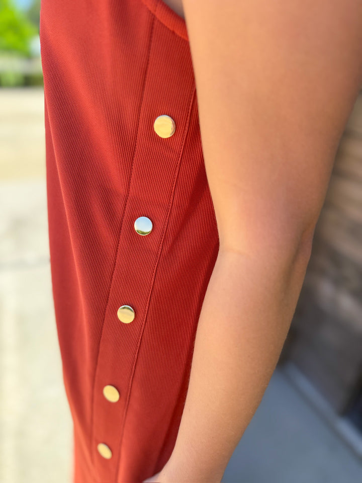 GLOW UP MIDI DRESS - RUST