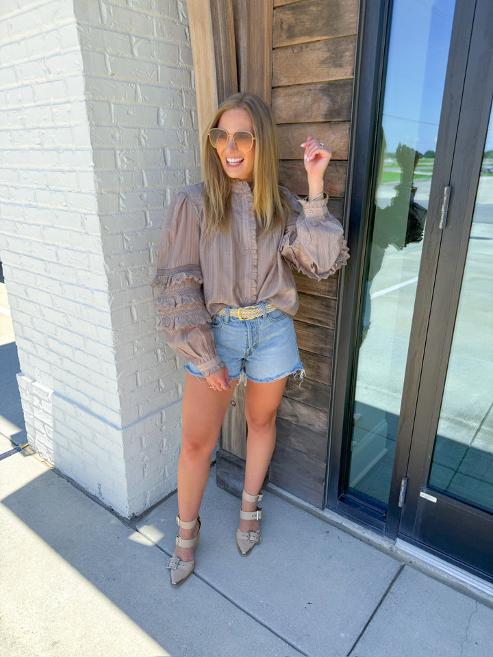 SWEET SERENITY LACE TRIM BUTTON DOWN