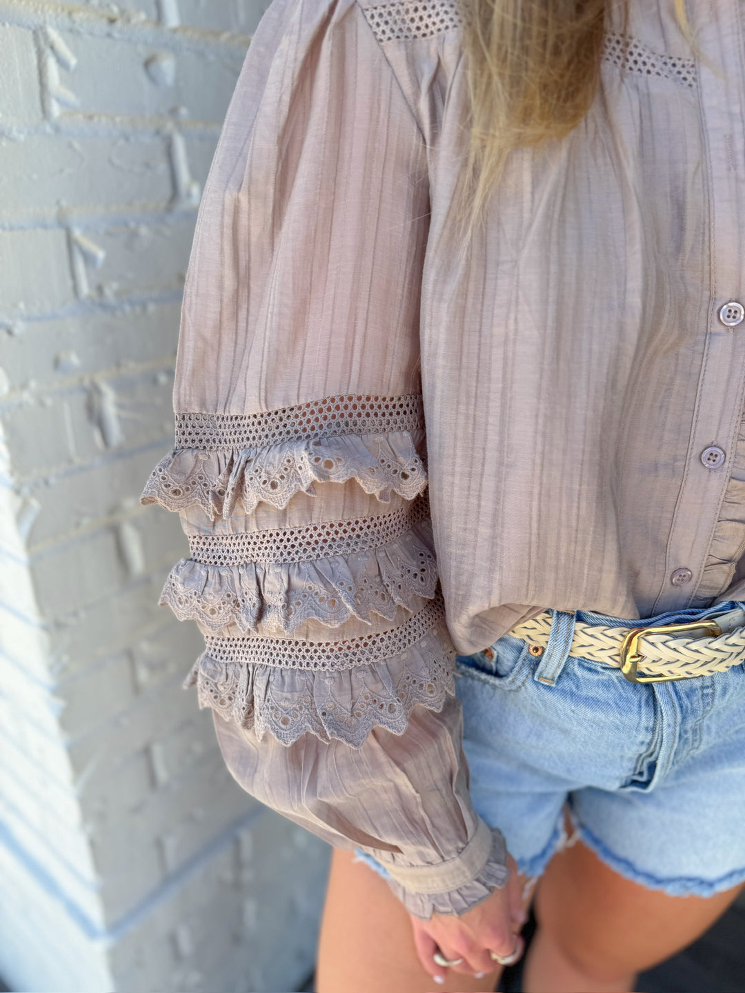 SWEET SERENITY LACE TRIM BUTTON DOWN