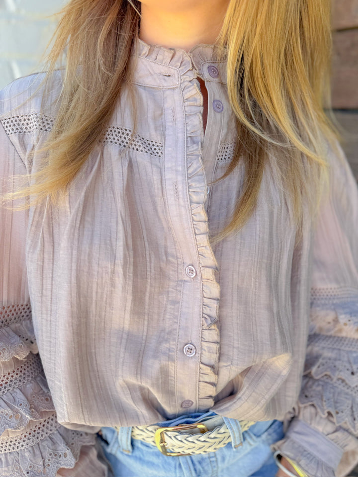 SWEET SERENITY LACE TRIM BUTTON DOWN