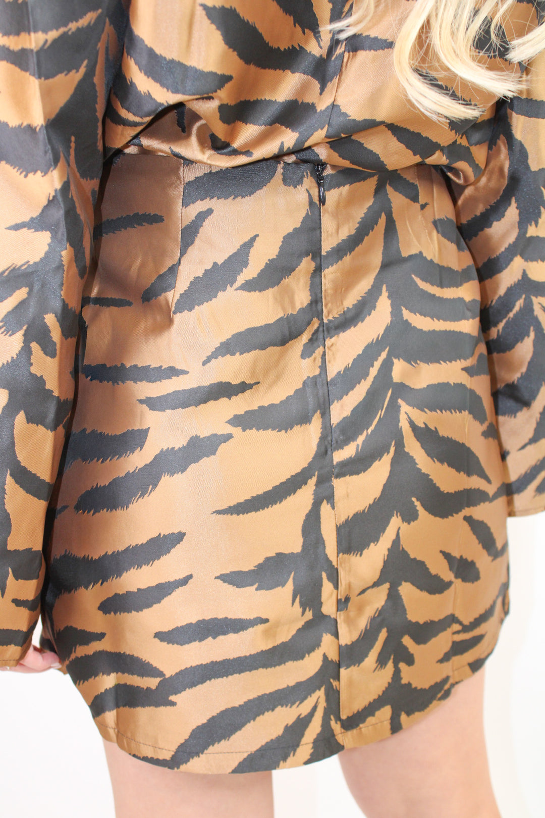 TIGER TERRITORY PRINTED SET SKIRT