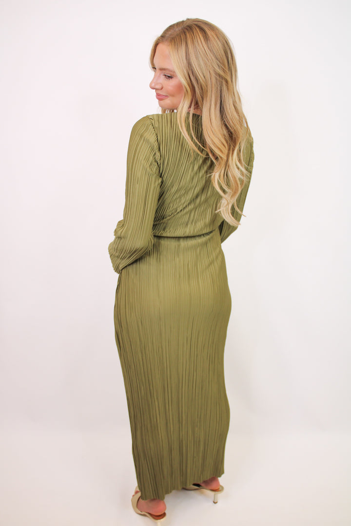 THE EVERLY OLIVE LONG SLEEVE MIDI DRESS