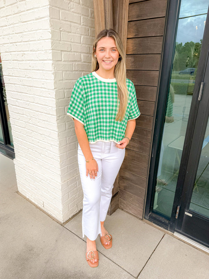 THE GREEN SCENE TOP