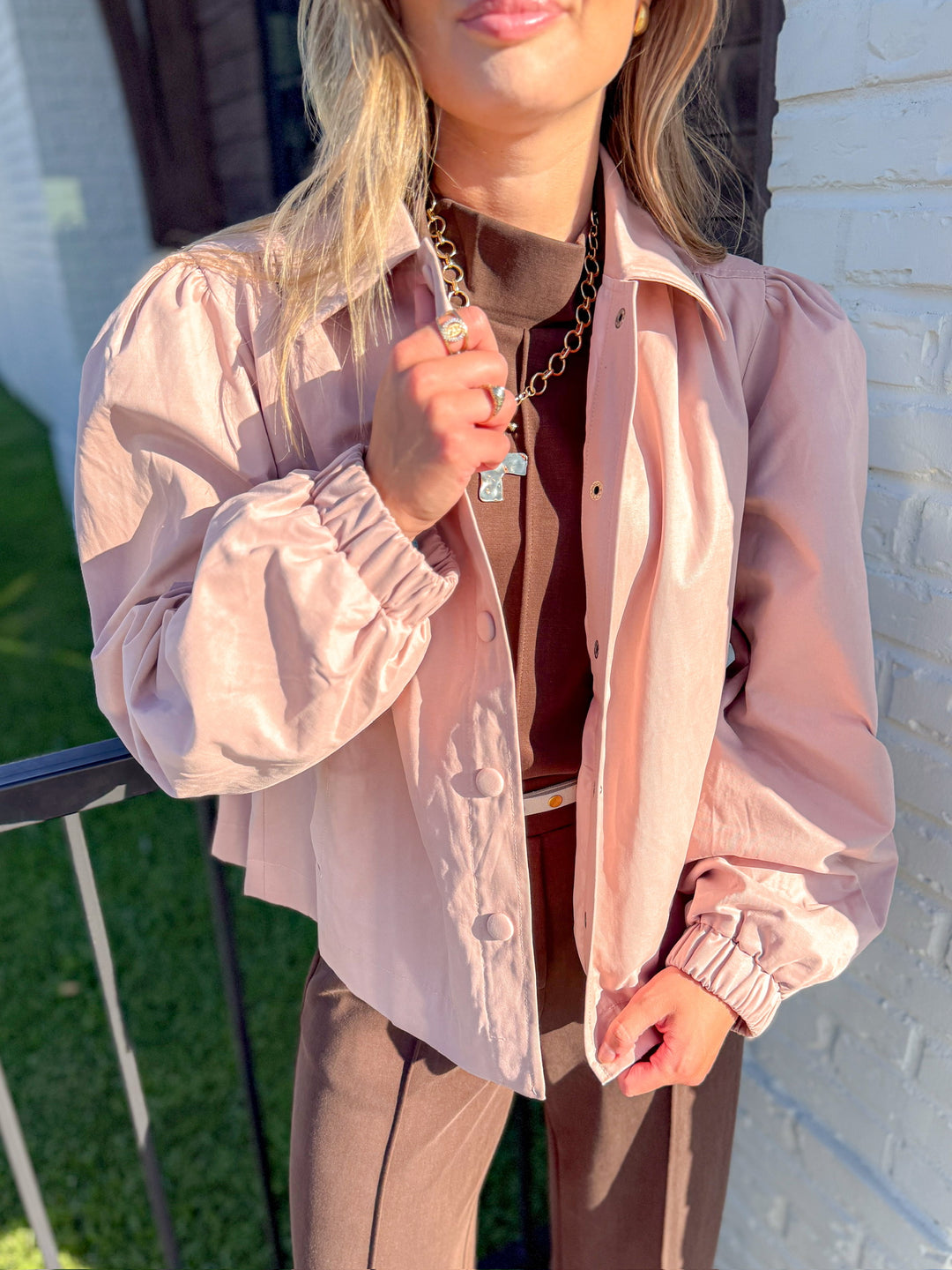 ROSY GATHERED SHOULDER BUTTON DOWN TOP