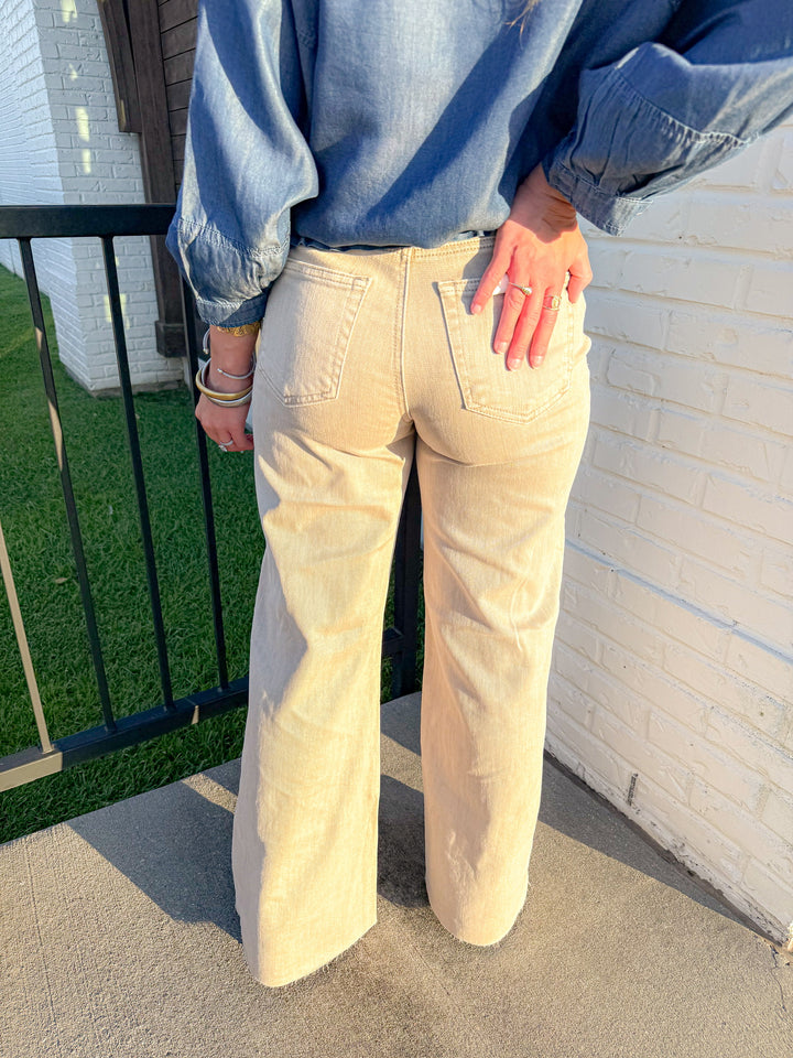 A LITTLE EXTRA SPARKLE HIGH RISE JEAN
