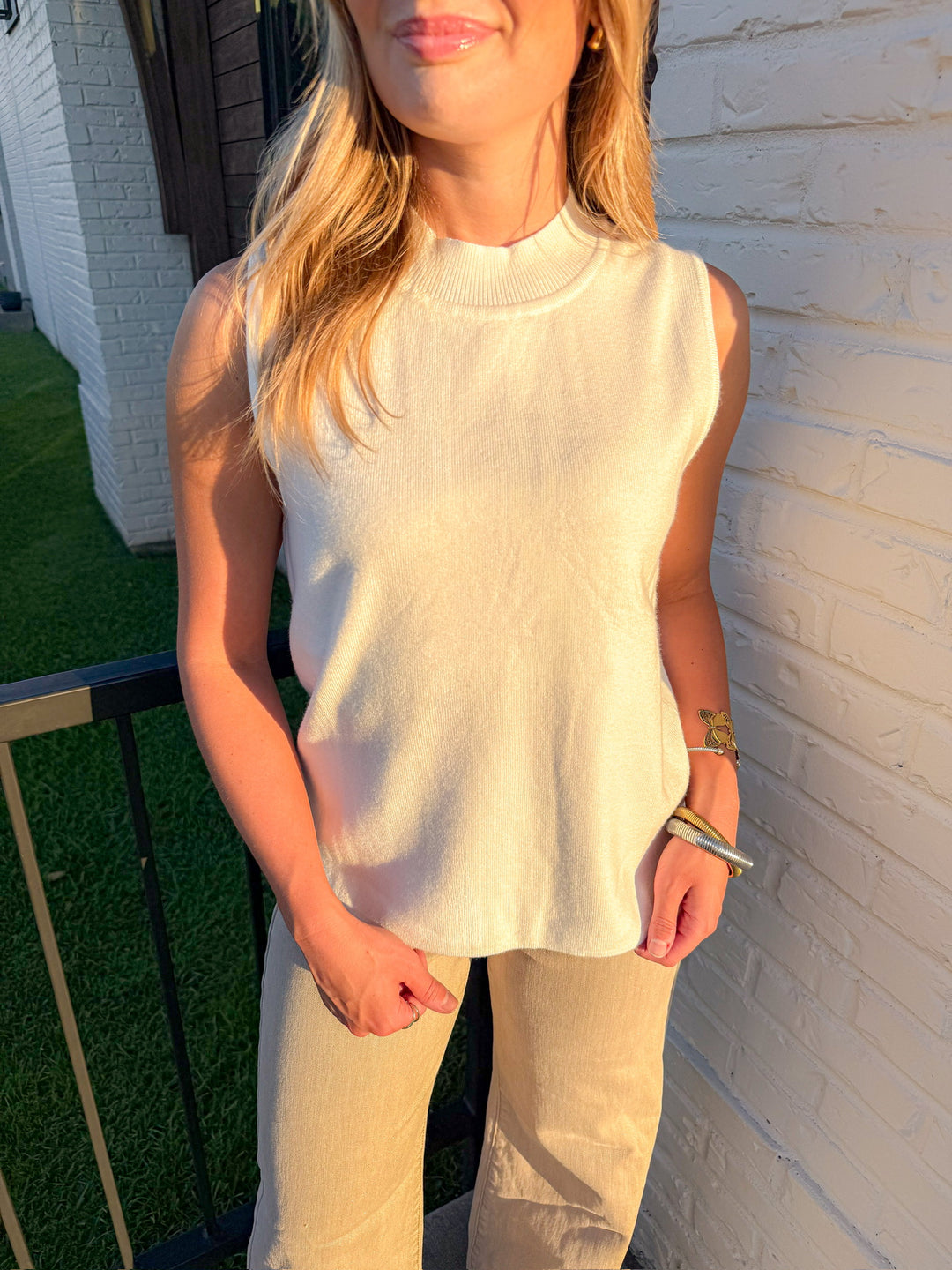 WILLA SLEEVELESS KNIT TOP