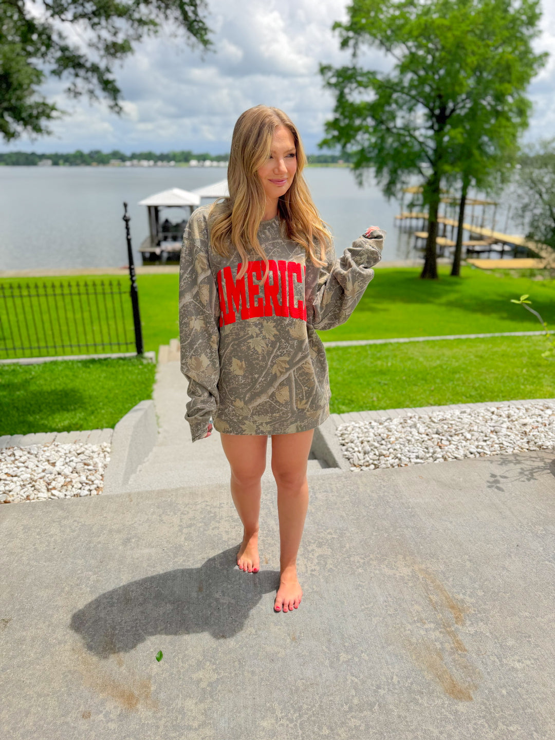 PREORDER - AMERICA CAMO SWEATSHIRT