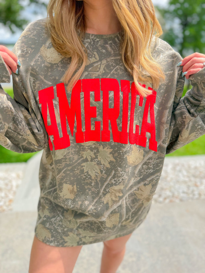 PREORDER - AMERICA CAMO SWEATSHIRT
