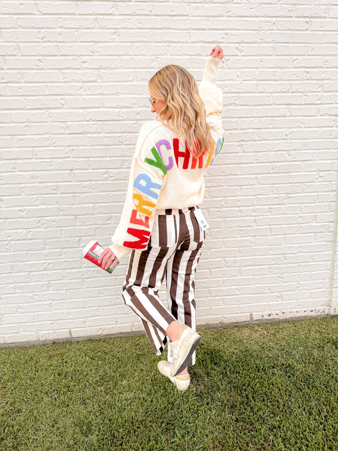 CHRISTMAS CHEER SWEATER