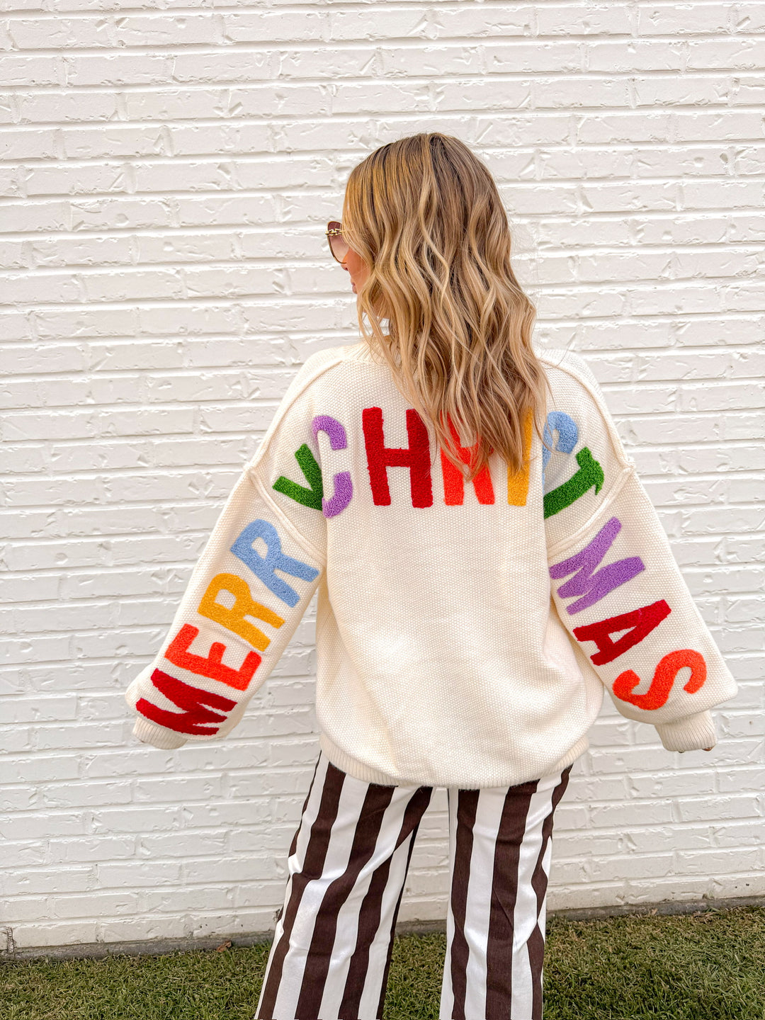 CHRISTMAS CHEER SWEATER