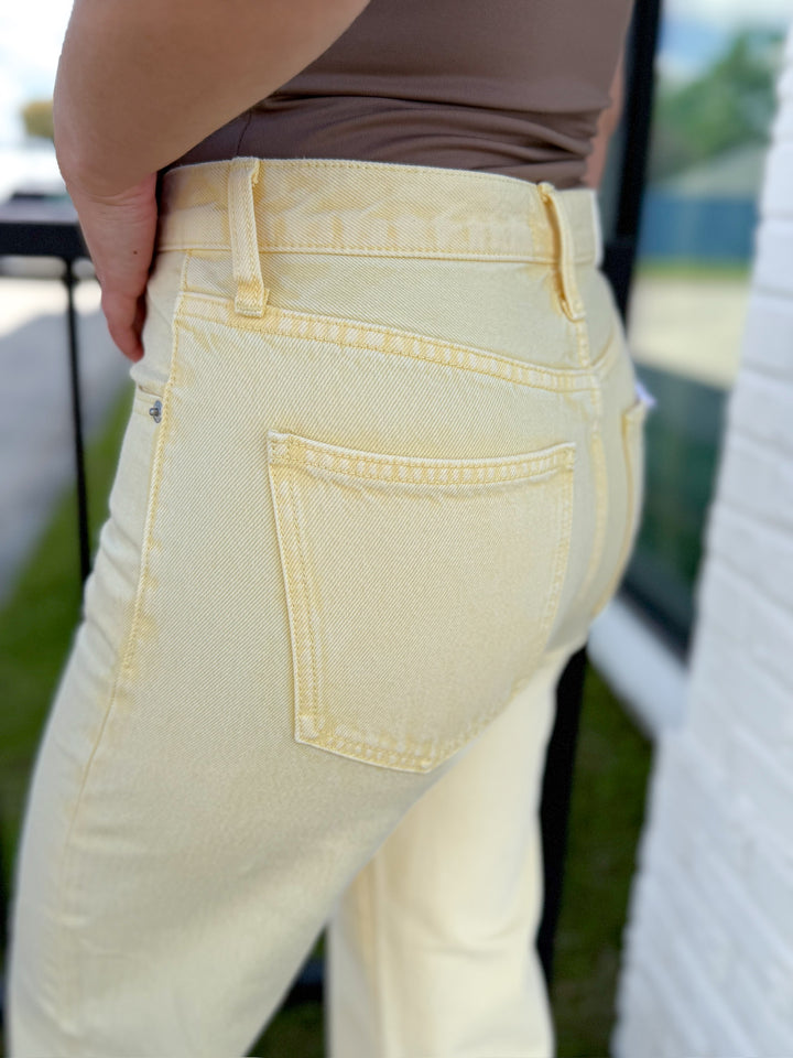 LEXI MID RISE BOWED STRAIGHT - DAY GLOW