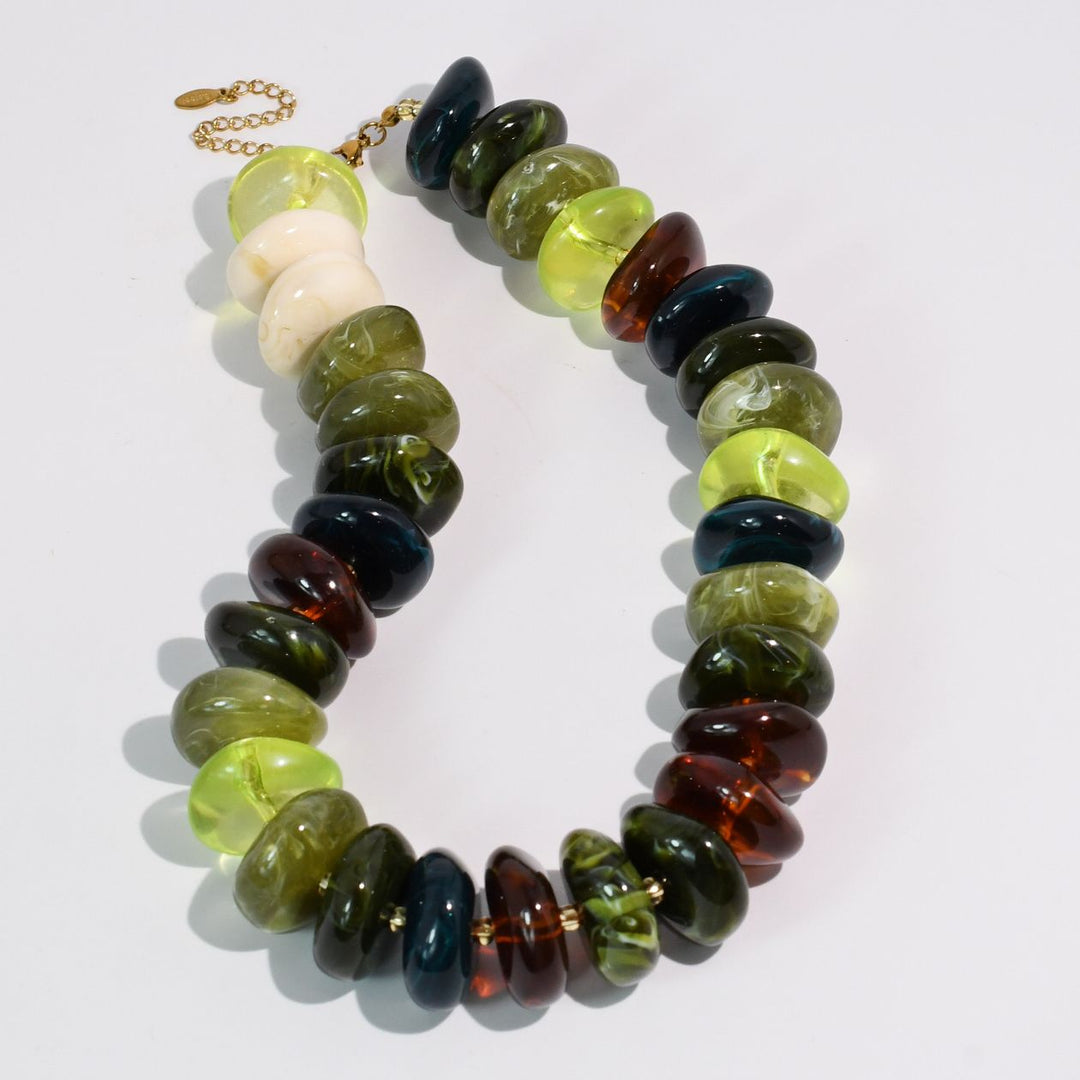 THE ICON NECKLACE - OLIVE/AMBER