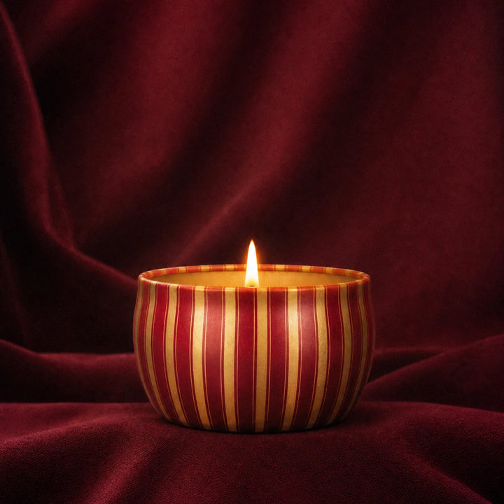 VOTIVO - VELVET ROUGE HOLIDAY TIN CANDLE